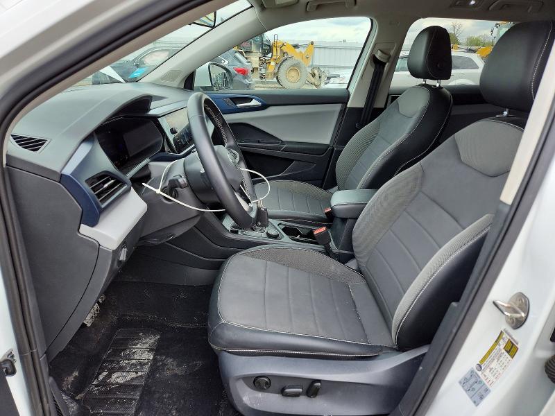 51099076 :رقم المزاد ، 3VVLX7B28NM044818 vin ، 2022 Volkswagen Taos مزاد بيع
