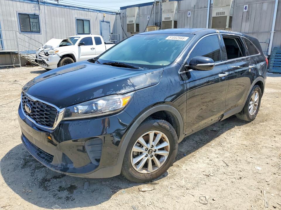 51552566 :رقم المزاد ، 5XYPG4A55KG464135 vin ، 2019 Kia Sorento مزاد بيع