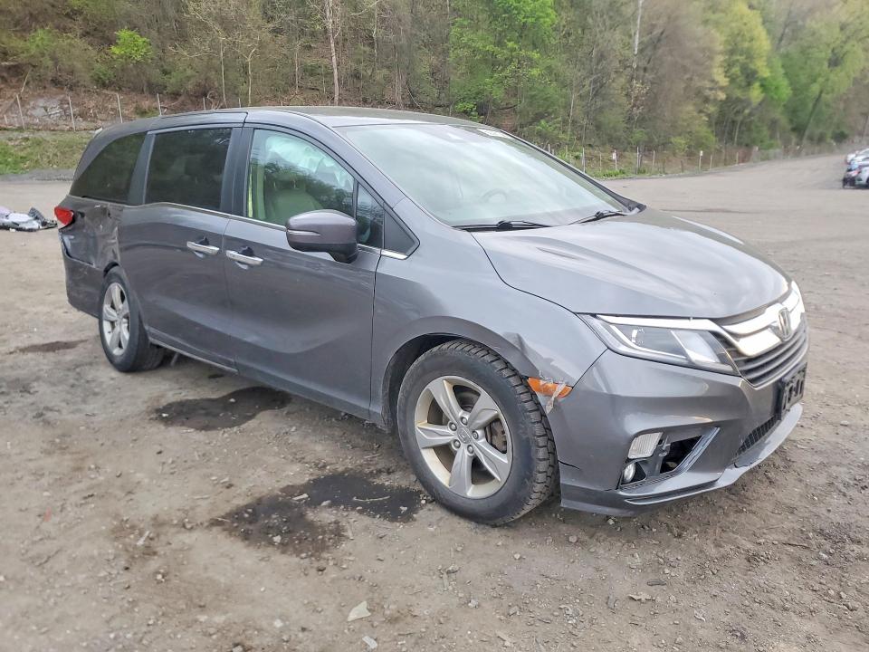 50397106 :رقم المزاد ، 5FNRL6H73KB083009 vin ، 2019 Honda Odyssey مزاد بيع