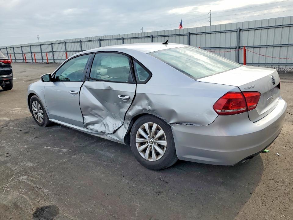 2013 Volkswagen Passat მანქანა იყიდება აუქციონზე, vin: 1VWAH7A37DC008774, აუქციონის ნომერი: 51625456
