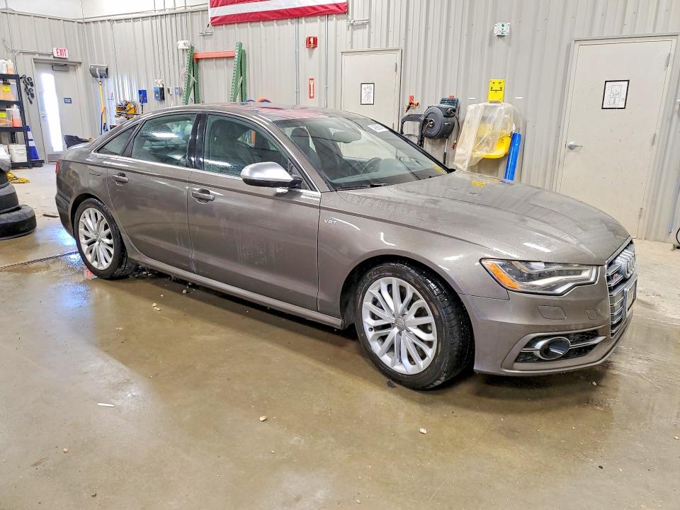 49286846 :رقم المزاد ، WAUJ2BFC2DN103468 vin ، 2013 Audi S6 مزاد بيع