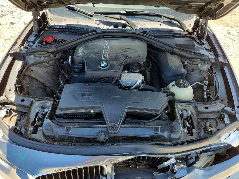 51083786 :رقم المزاد ، WBA8E1G51GNU10179 vin ، 2016 Bmw 320 مزاد بيع