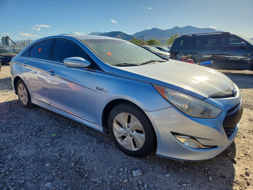 2013 Hyundai Sonata მანქანა იყიდება აუქციონზე, vin: KMHEC4A40DA076352, აუქციონის ნომერი: 51301686