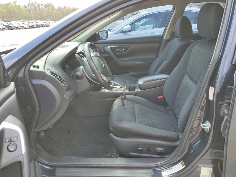 49221126 :رقم المزاد ، 1N4AL3AP5JC253605 vin ، 2018 Nissan Altima مزاد بيع