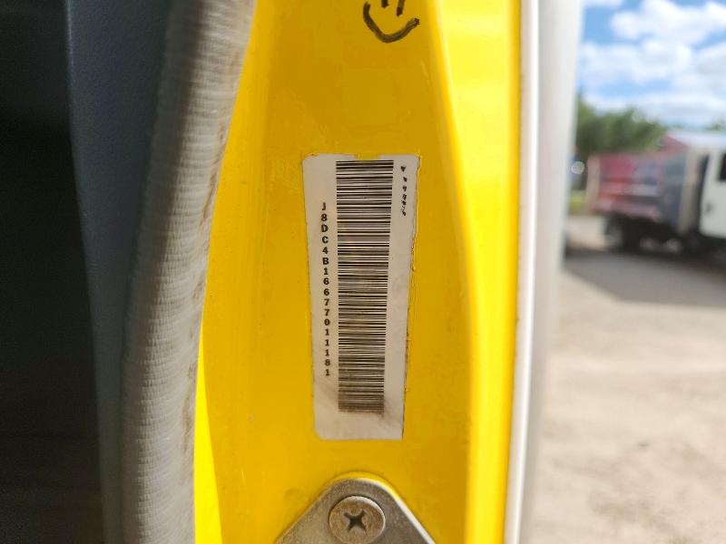 50319746 :رقم المزاد ، J8DC4B16677011181 vin ، 2007 Gmc W4500 مزاد بيع