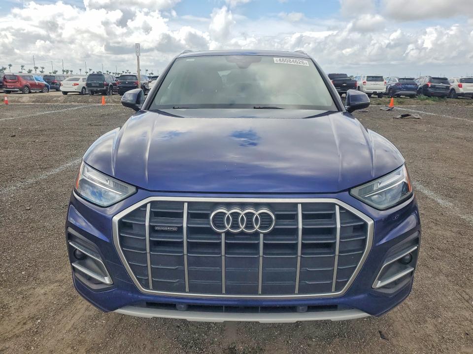 48084626 :رقم المزاد ، WA1AAAFYXM2086412 vin ، 2021 Audi Q5 مزاد بيع