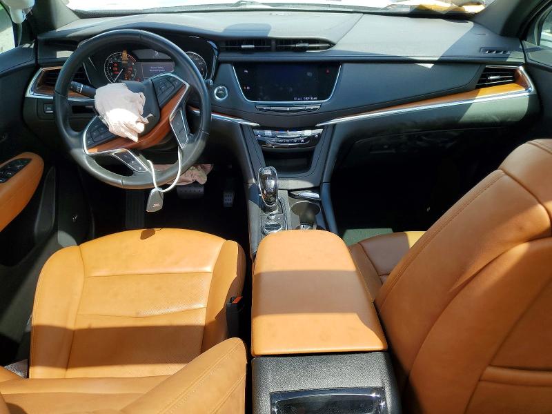 48573756 :رقم المزاد ، 1GYKNCRS4LZ200356 vin ، 2020 Cadillac Xt5 مزاد بيع