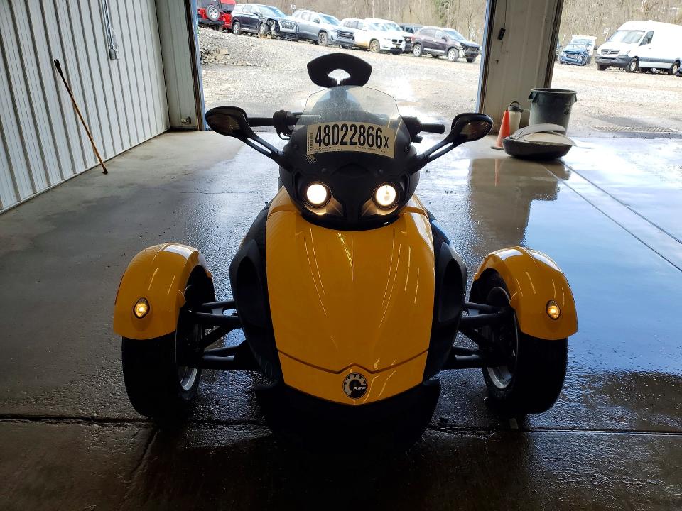 2008 Can-am Spyder Roadster მანქანა იყიდება აუქციონზე, vin: 2BXJACA158V002149, აუქციონის ნომერი: 48022866