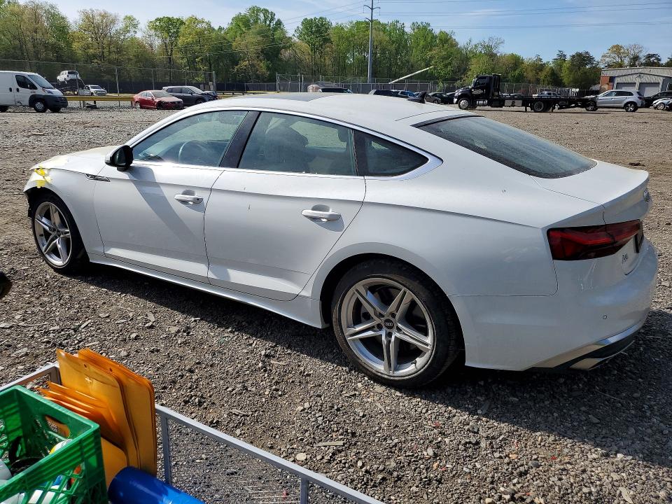 2021 Audi A5 მანქანა იყიდება აუქციონზე, vin: WAUDACF57MA030385, აუქციონის ნომერი: 49535856