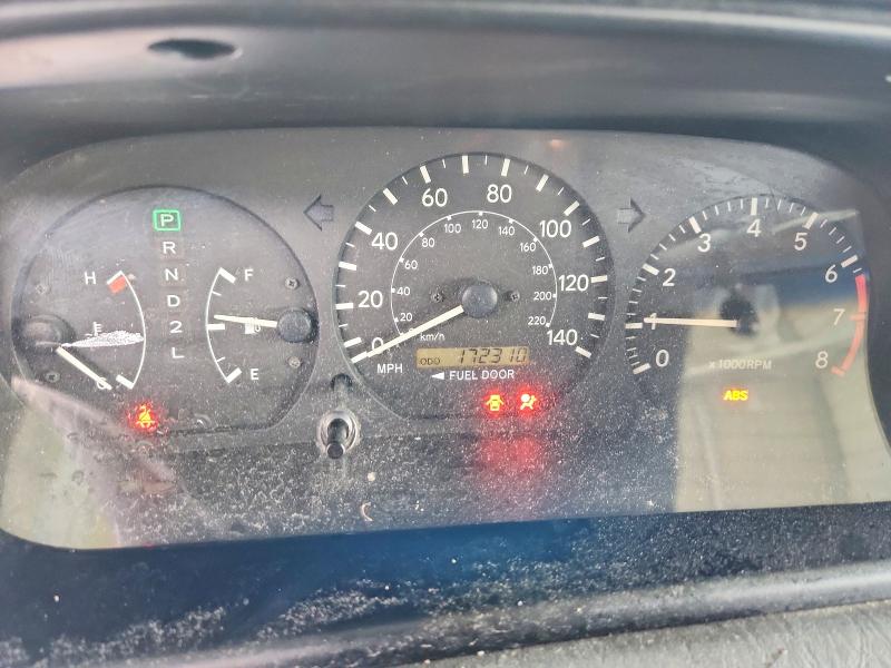 48597216 :رقم المزاد ، JT2BG22K8Y0451079 vin ، 2000 Toyota Camry مزاد بيع