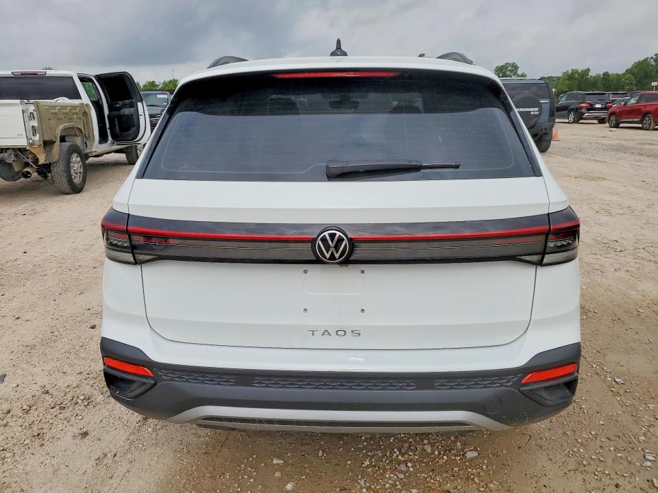 51316336 :رقم المزاد ، 3VV5C7B25SM010318 vin ، 2025 Volkswagen Taos مزاد بيع