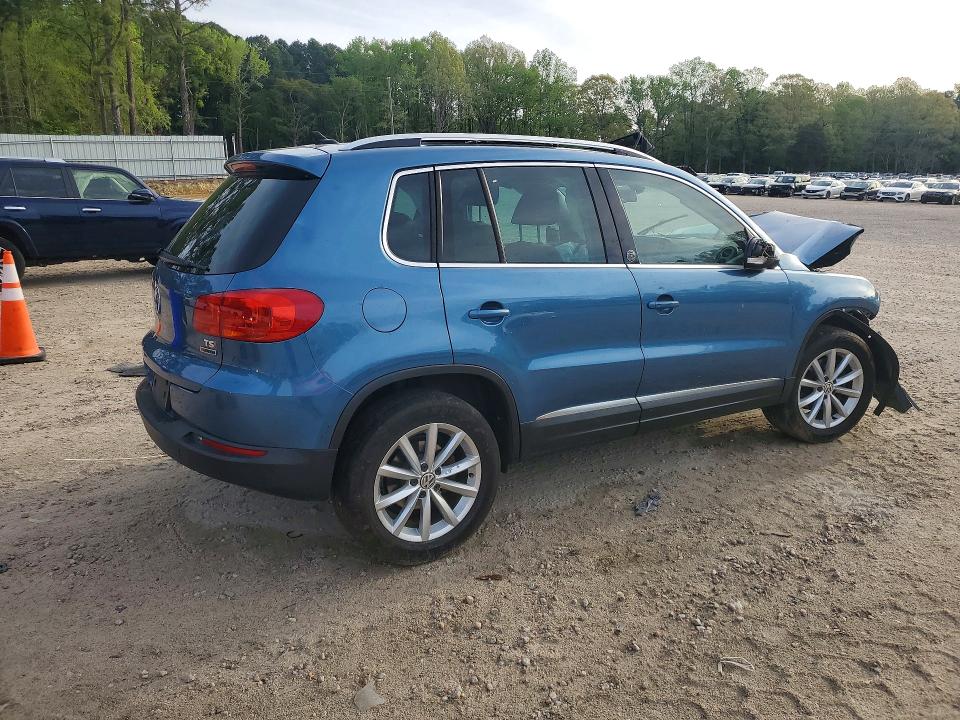 Продажа на аукционе авто 2017 Volkswagen Tiguan, vin: WVGSV7AX5HK018942, номер лота: 48509046