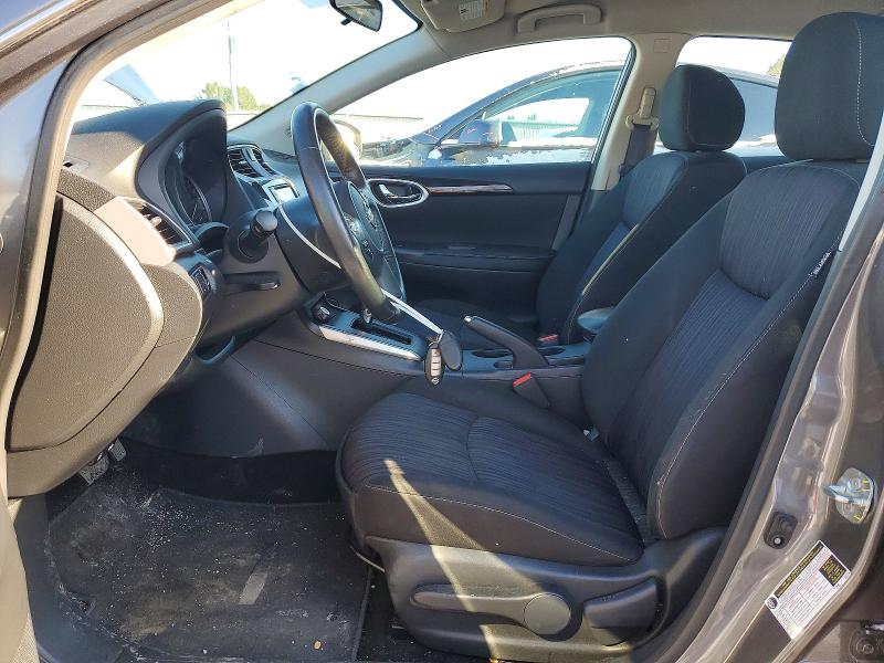 49294696 :رقم المزاد ، 3N1AB7AP5KY388471 vin ، 2019 Nissan Sentra مزاد بيع