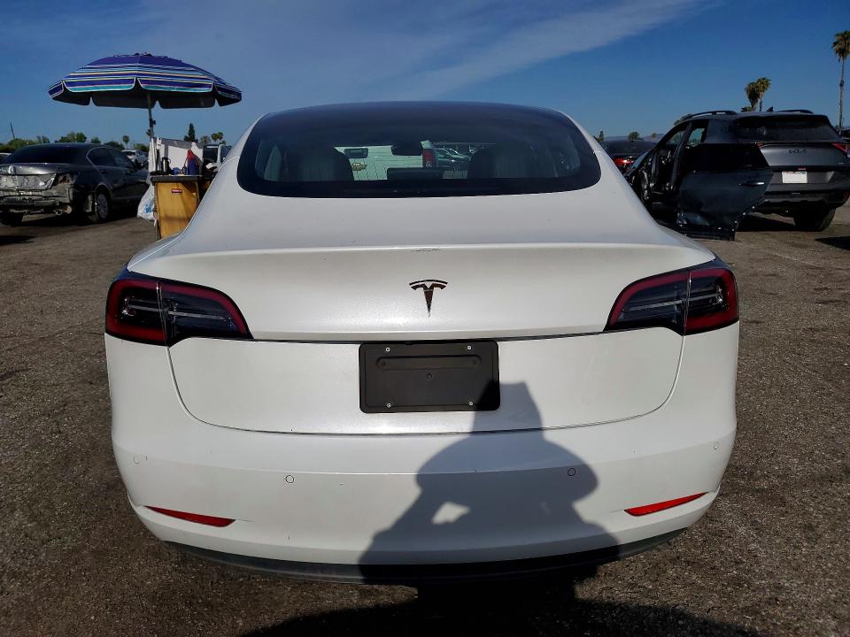 51143036 :رقم المزاد ، 5YJ3E1EAXKF300297 vin ، 2019 Tesla Model 3 مزاد بيع