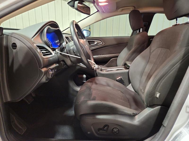 2015 Chrysler 200 მანქანა იყიდება აუქციონზე, vin: 1C3CCCAB5FN559646, აუქციონის ნომერი: 49893136