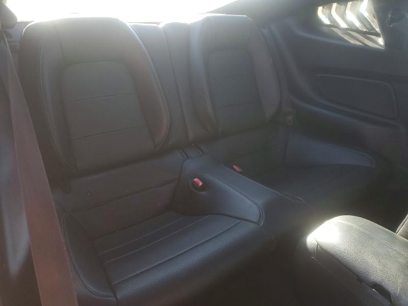 48514306 :رقم المزاد ، 1FA6P8CF6F5310532 vin ، 2015 Ford Mustang مزاد بيع