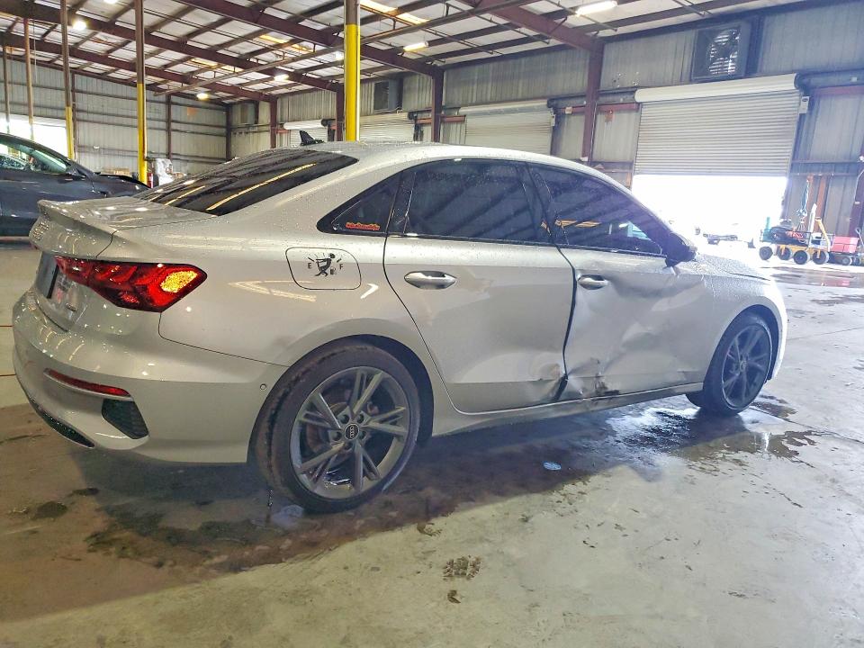 2024 Audi A3 მანქანა იყიდება აუქციონზე, vin: WAUHUDGY2RA130442, აუქციონის ნომერი: 48988466