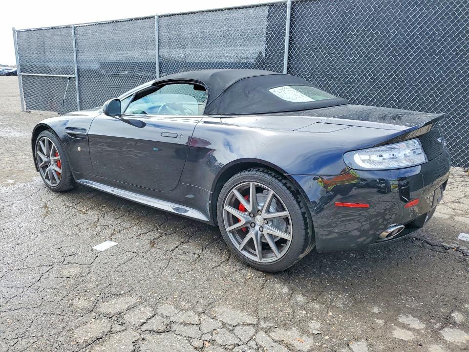 50048216 :رقم المزاد ، SCFEKBEL3BGD15131 vin ، 2011 Aston Martin V8 مزاد بيع