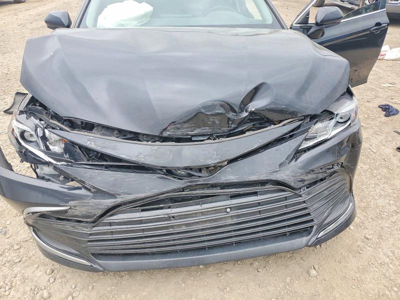Продаж на аукціоні авто 2022 Toyota Camry, vin: 4T1C11AKXNU650661, номер лоту: 49946396