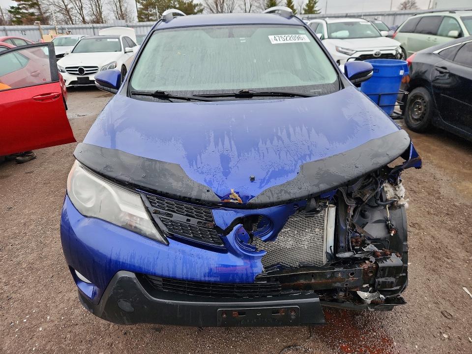 47522096 :رقم المزاد ، 2T3RFREV4FW361492 vin ، 2015 Toyota Rav4 مزاد بيع