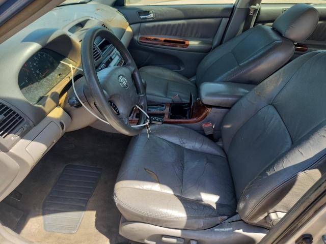 49714376 :رقم المزاد ، 4T1BF30K33U055383 vin ، 2003 Toyota Camry مزاد بيع