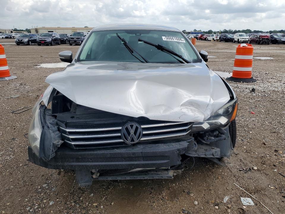 50661606 :رقم المزاد ، 1VWAT7A33EC072908 vin ، 2014 Volkswagen Passat مزاد بيع