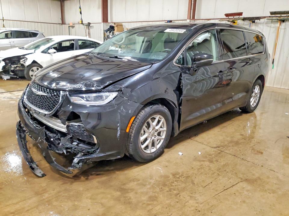 Auction sale of the 2023 Chrysler Pacifica, vin: 2C4RC1BG1PR627644, lot number: 49430566