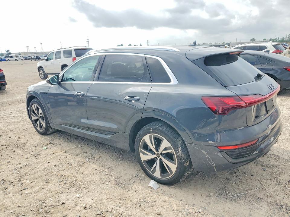 Продажа на аукционе авто 2024 Audi Q8 E-tron, vin: WA14AAGE9RB061140, номер лота: 50351006