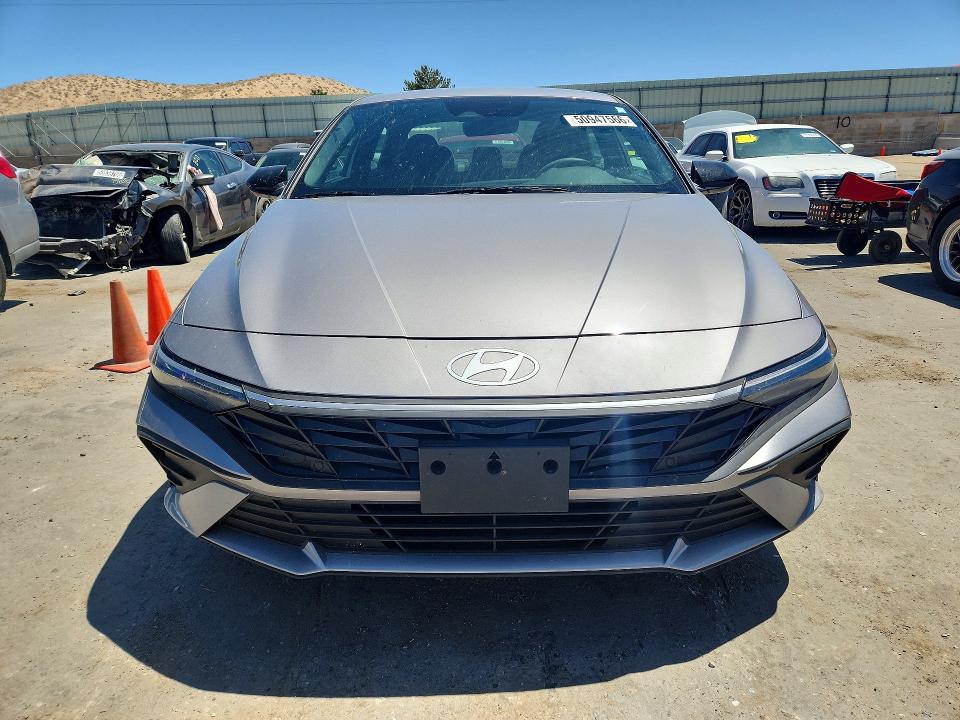 Продажа на аукционе авто 2025 Hyundai Elantra, vin: KMHLM4DG6SU938740, номер лота: 48547056