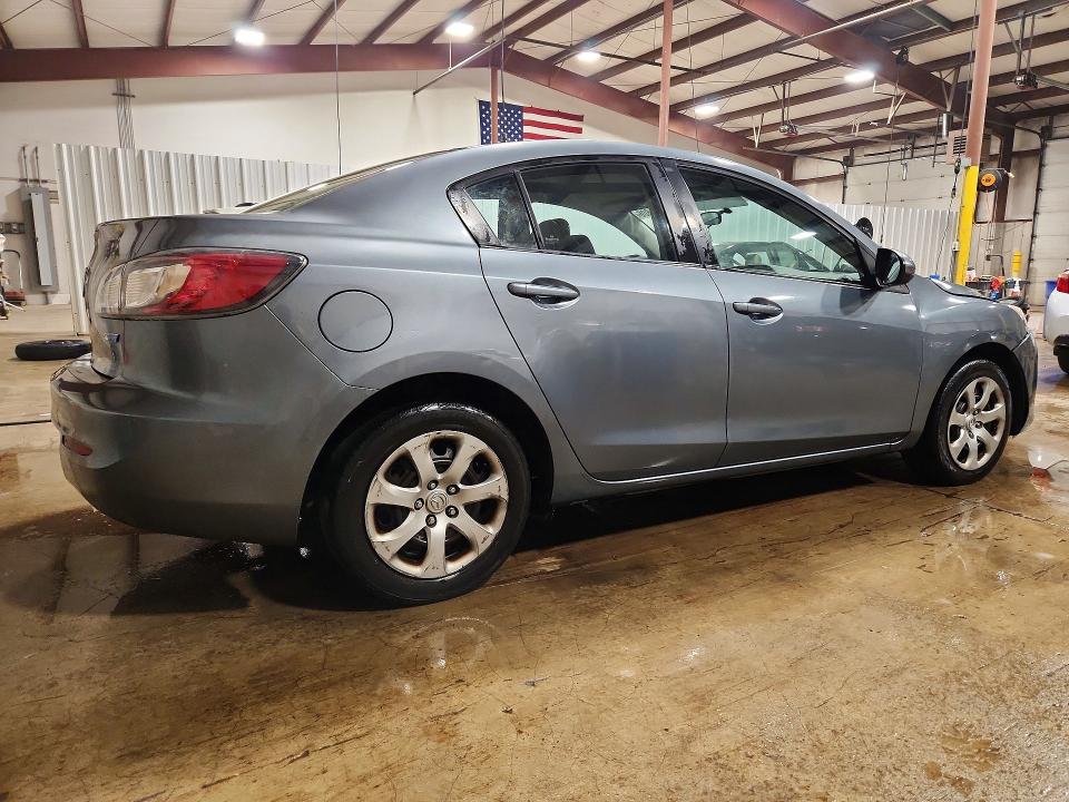 49441806 :رقم المزاد ، JM1BL1UP9D1806044 vin ، 2013 Mazda 3 مزاد بيع