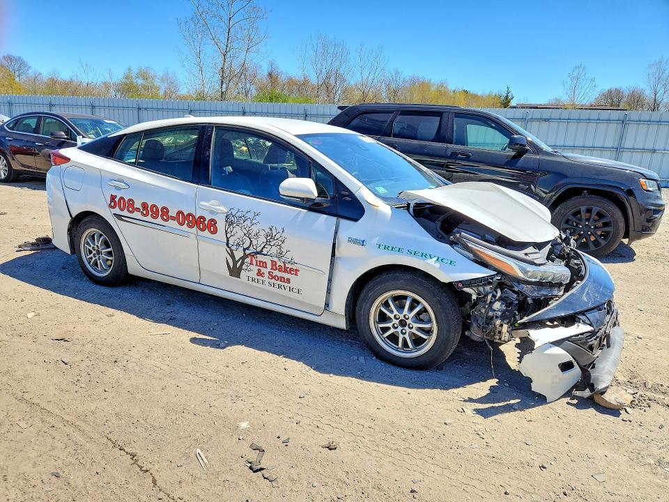 Продаж на аукціоні авто 2017 Toyota Prius Prime, vin: JTDKARFP4H3040364, номер лоту: 50811596