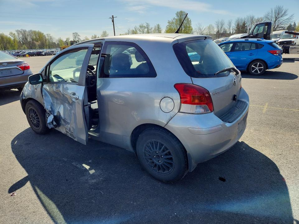 49140806 :رقم المزاد ، JTDJT4K33B5333051 vin ، 2011 Toyota Yaris مزاد بيع