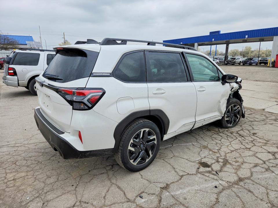 2025 Subaru Forester მანქანა იყიდება აუქციონზე, vin: JF2SLDRC7SH582849, აუქციონის ნომერი: 49489426