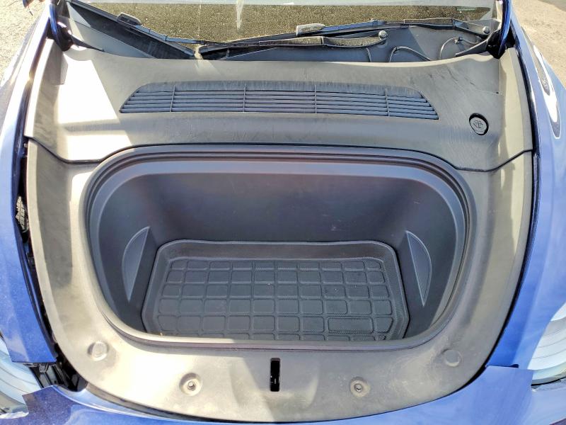 Продажа на аукционе авто 2024 Tesla Model Y, vin: 7SAYGAEE9RF105579, номер лота: 51023726