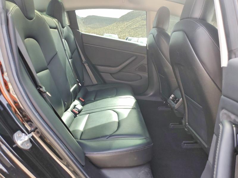 Продажа на аукционе авто 2018 Tesla Model 3, vin: 5YJ3E1EA6JF007656, номер лота: 49007306