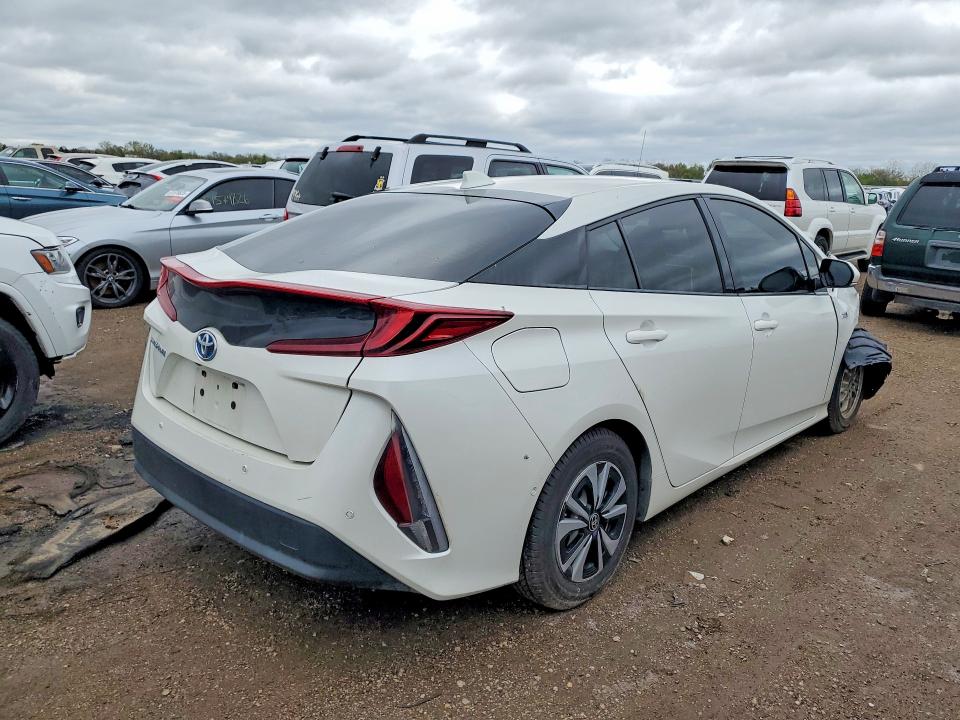 2018 Toyota Prius Prime მანქანა იყიდება აუქციონზე, vin: JTDKARFP8J3072045, აუქციონის ნომერი: 51512116