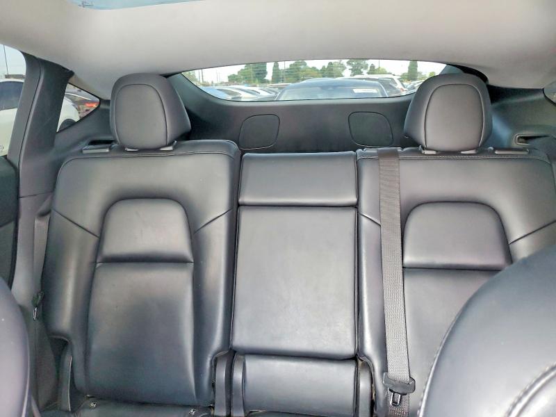 50975046 :رقم المزاد ، 7SAYGDEF5NF538191 vin ، 2022 Tesla Model Y مزاد بيع
