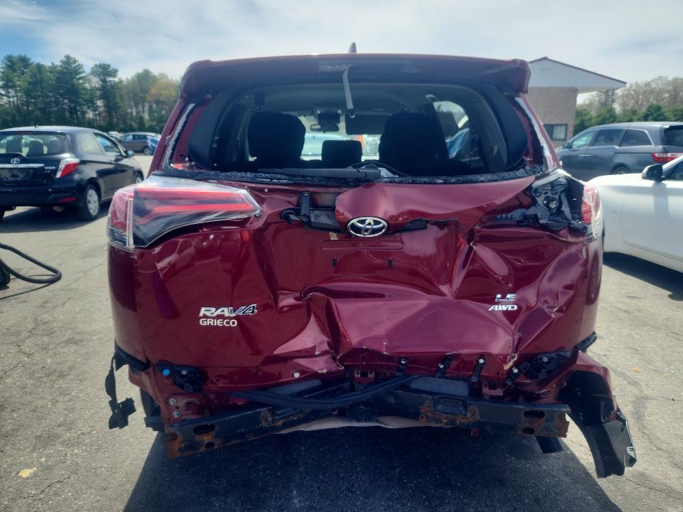 50917886 :رقم المزاد ، 2T3BFREV6JW725681 vin ، 2018 Toyota Rav4 مزاد بيع