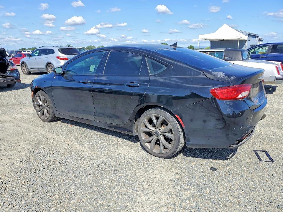 49750876 :رقم المزاد ، 1C3CCCBB1FN698025 vin ، 2015 Chrysler 200 4d C مزاد بيع