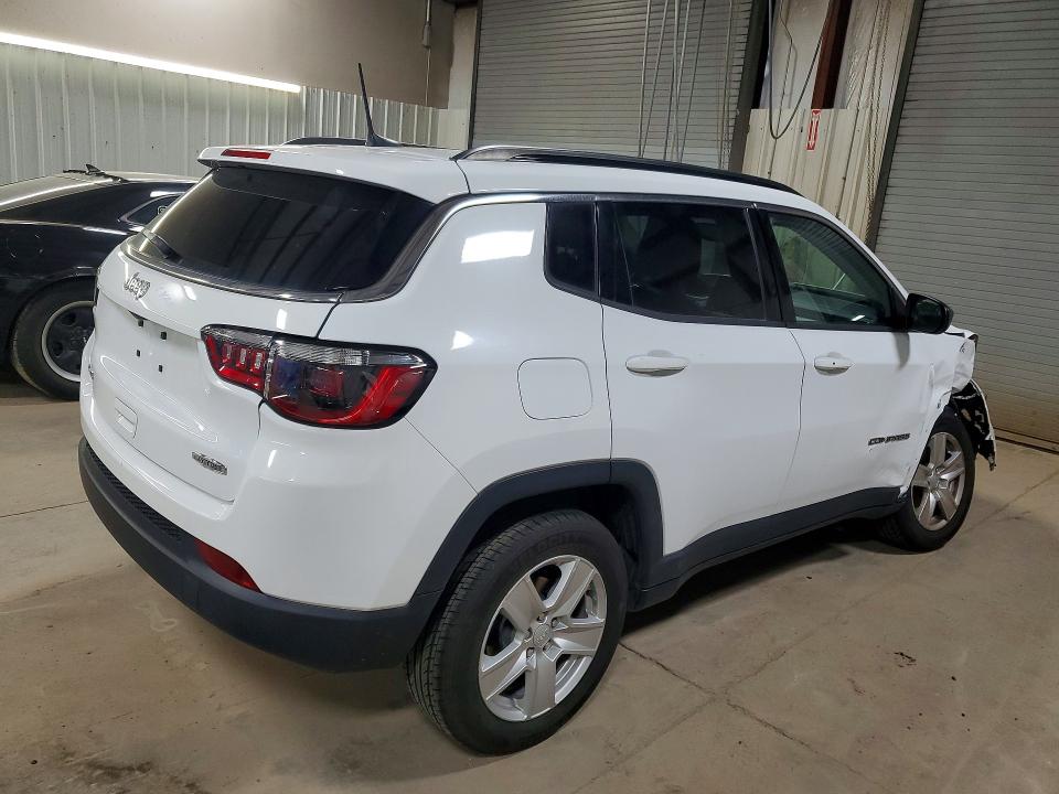 50989826 :رقم المزاد ، 3C4NJDBB1NT165526 vin ، 2022 Jeep Compass مزاد بيع