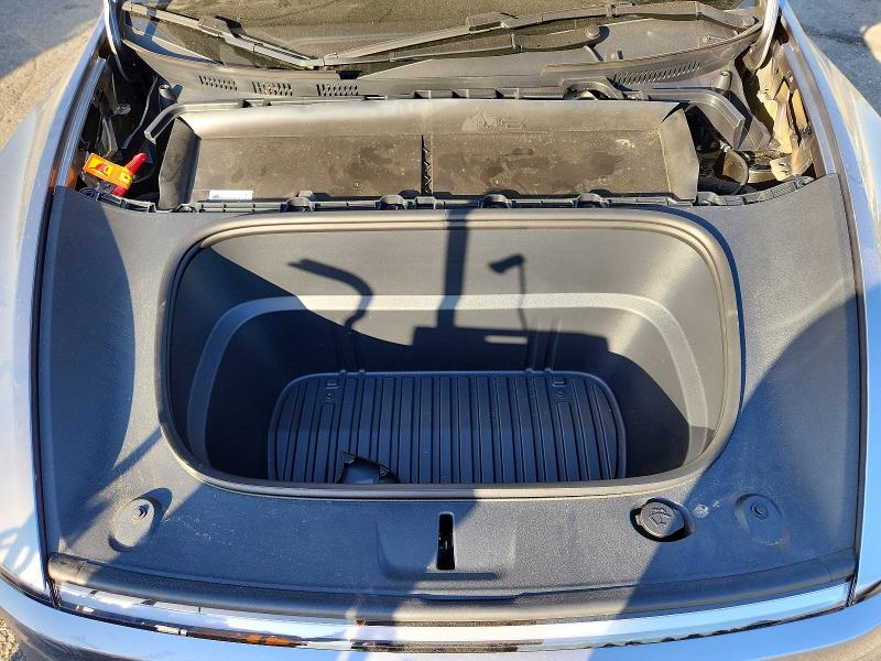 49679806 :رقم المزاد ، 7SAYGDEE8TF612417 vin ، 2026 Tesla Model Y مزاد بيع