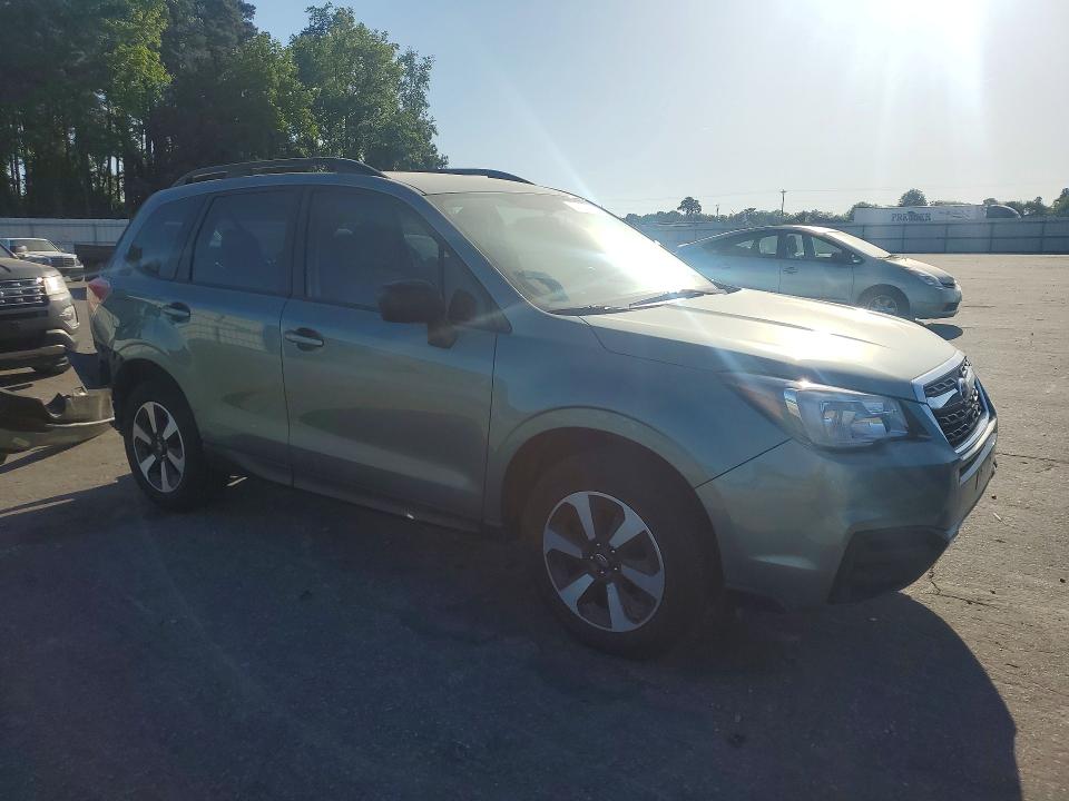 50552766 :رقم المزاد ، JF2SJABC8HH562195 vin ، 2017 Subaru Forester مزاد بيع