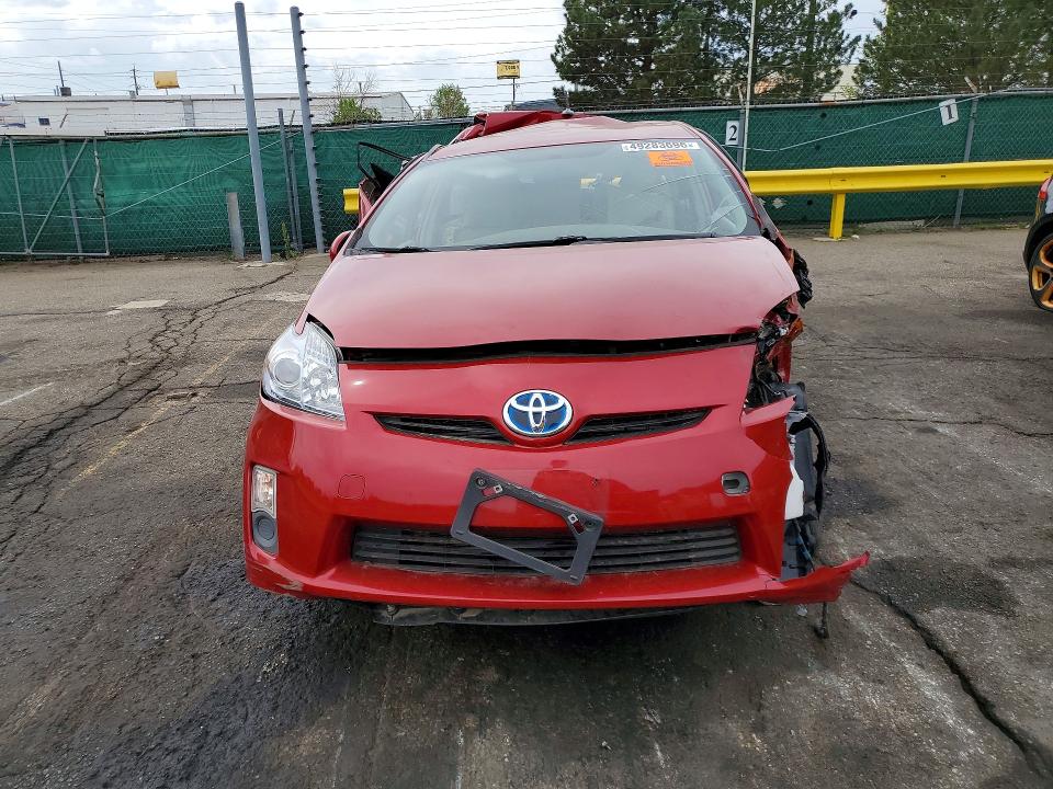 49283696 :رقم المزاد ، JTDKN3DU0B0260572 vin ، 2011 Toyota Prius مزاد بيع