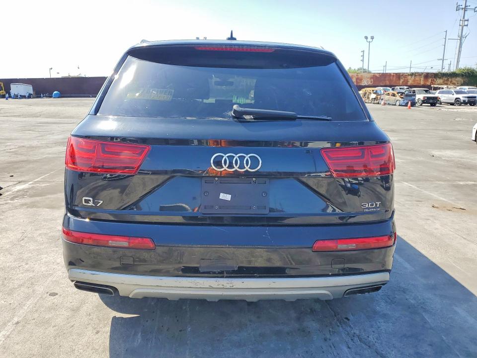 Продаж на аукціоні авто 2017 Audi Q7, vin: WA1LAAF78HD033413, номер лоту: 48870566