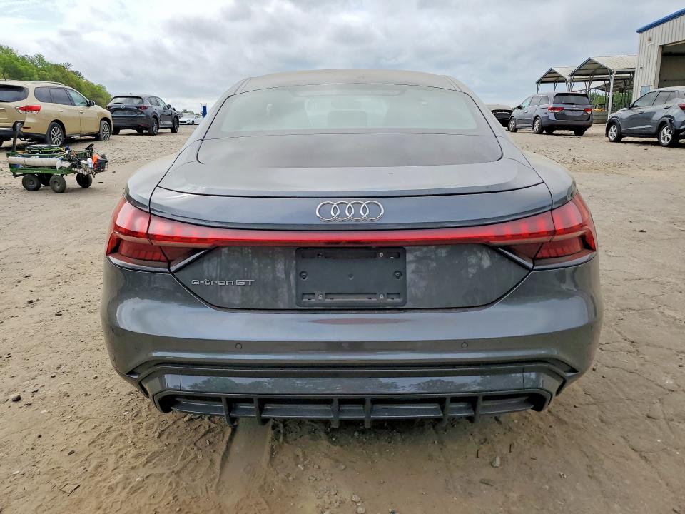 Продажа на аукционе авто 2022 Audi E-tron Gt, vin: WAUFJBFW2N7009521, номер лота: 46192026