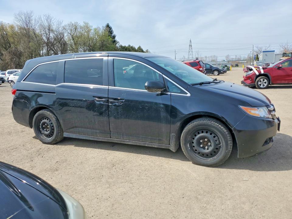 51339246 :رقم المزاد ، 5FNRL5H26HB501120 vin ، 2017 Honda Odyssey مزاد بيع