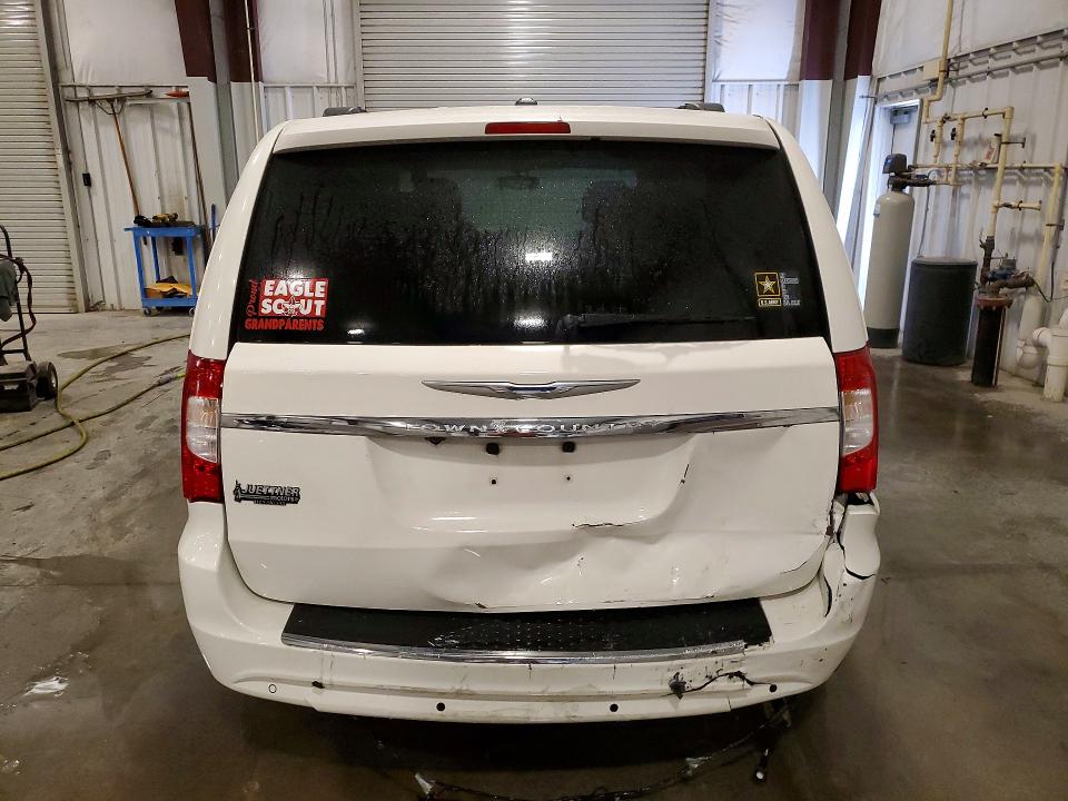2011 Chrysler Town & Country მანქანა იყიდება აუქციონზე, vin: 2A4RR5DG4BR713486, აუქციონის ნომერი: 49926626