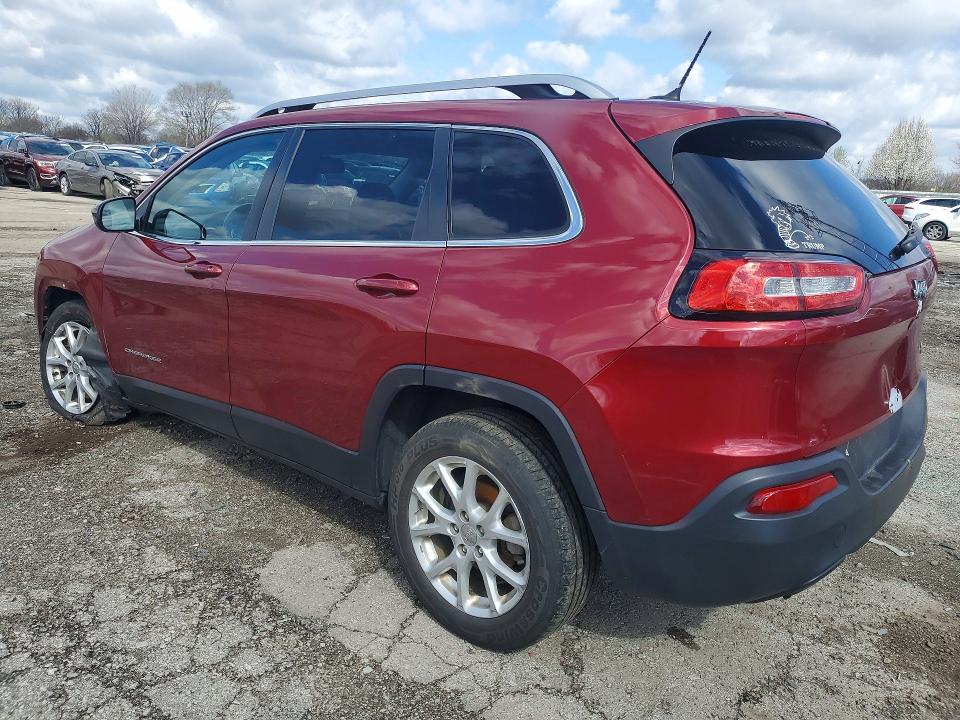 48857526 :رقم المزاد ، 1C4PJLCB9FW516843 vin ، 2015 Jeep Cherokee مزاد بيع