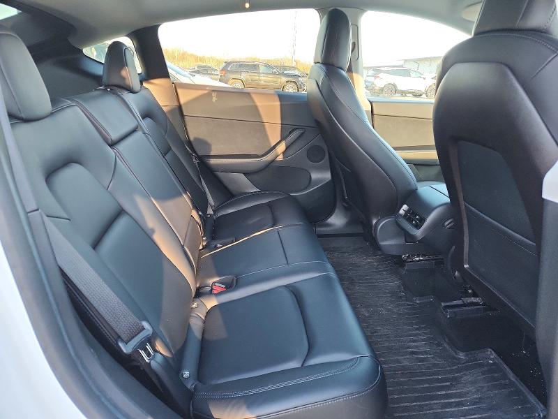 48339566 :رقم المزاد ، 5YJYGDEE0MF208770 vin ، 2021 Tesla Model Y مزاد بيع