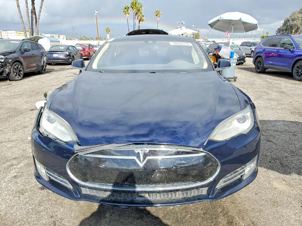 Продажа на аукционе авто 2015 Tesla Model S, vin: 5YJSA1H14FF080616, номер лота: 50836136